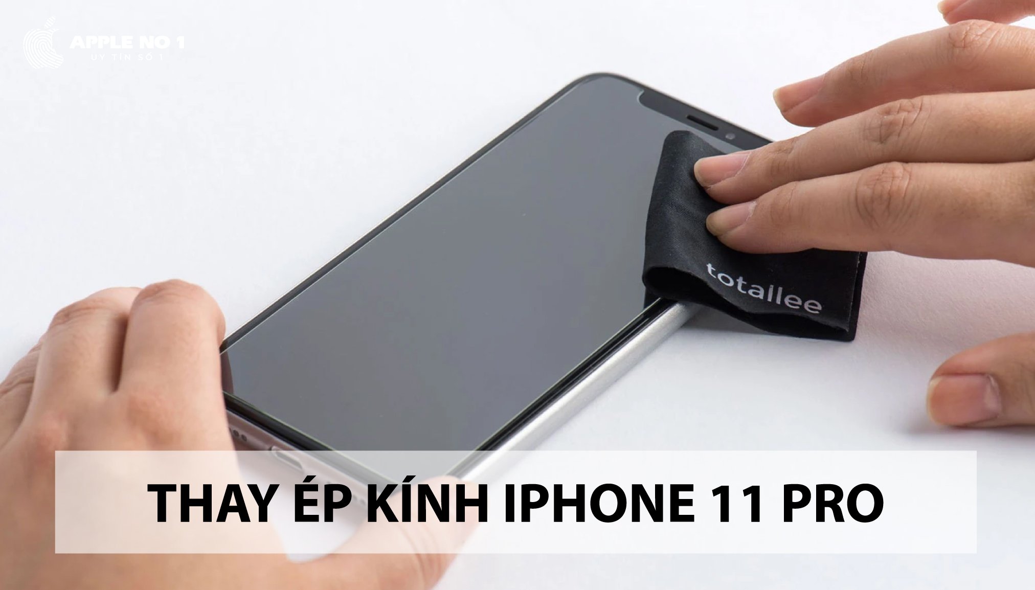 thay kinh iphone 11 pro chinh hang Ha Noi